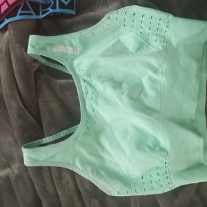Light green/mint energy seamless crop
